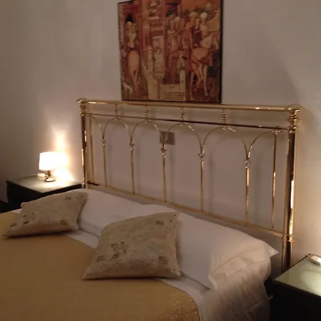 Palazzo Masi Couette-café Sienne